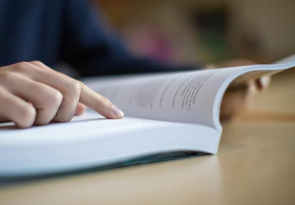 Pentingnya Literasi Menulis Bagi Guru